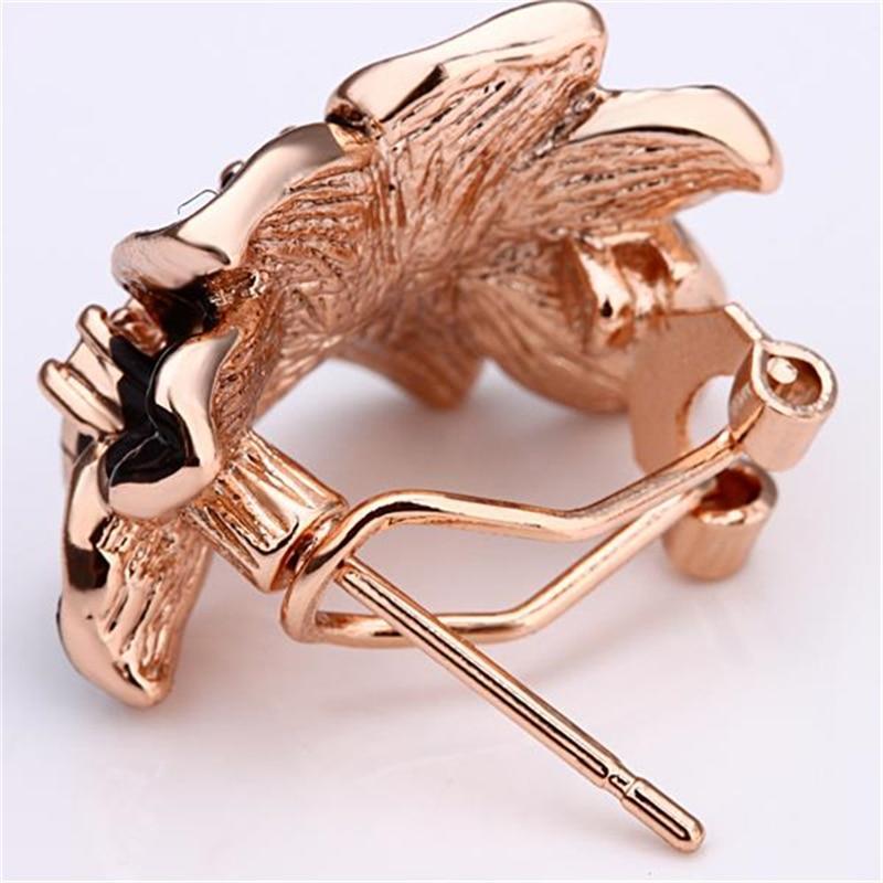 Conjunto de Colar Brincos e Anel Essence