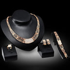 Conjunto de Colar Pulseira Brinco Anel